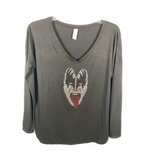 District woMen's V-Neck Pullover Kiss Long Sleeve T-Shirt Gray Size Medium NWOT